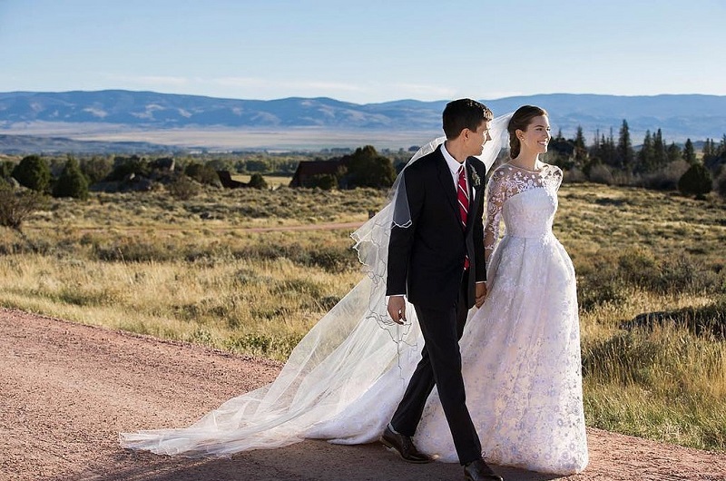 Allison Williams Wedding Dress Inspired by Duchess Kate