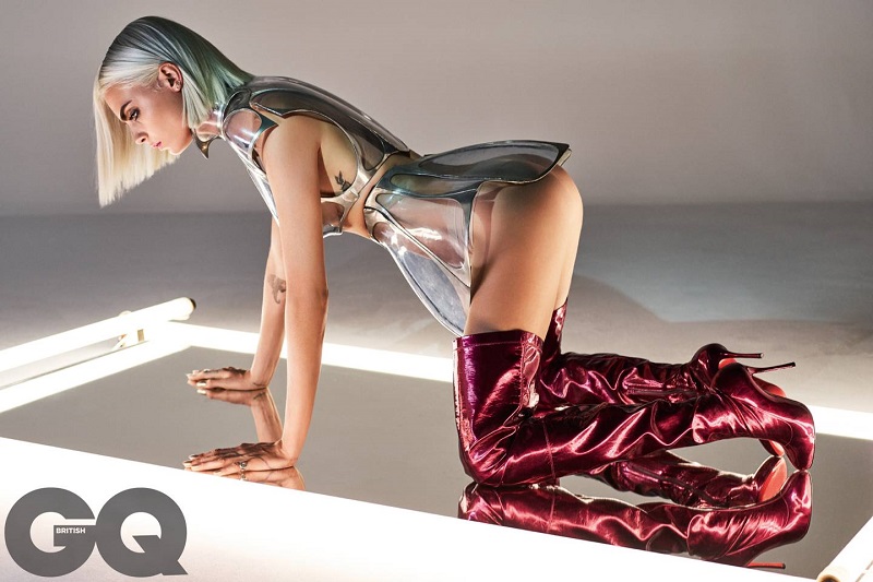 Cara Delevingne: ‘I learnt I had to be strong to be vulnerable’ Cara Delevingne: ‘I learnt I had to be strong to be vulnerable’